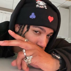 Meet your Posher, Jay